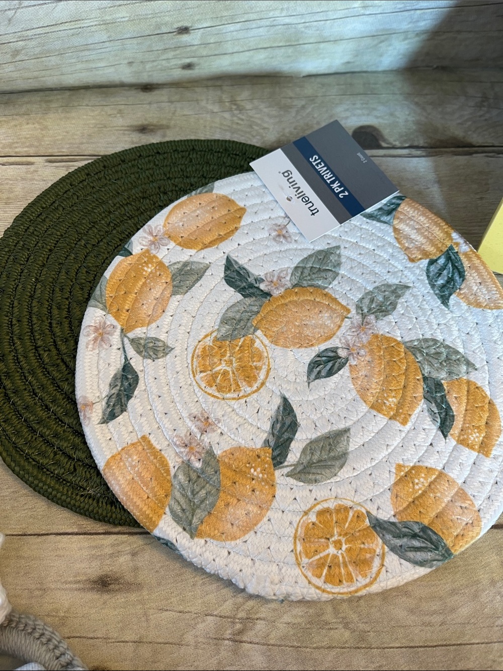 9 Piece Lemon & Daisy Kitchen Bundle NWT - Picture 4 of 14